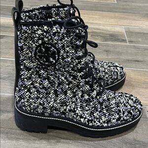 NEW TORY BURCH Miller 50MM Lug Sole Tweed & Leather Combat Boots Size 8